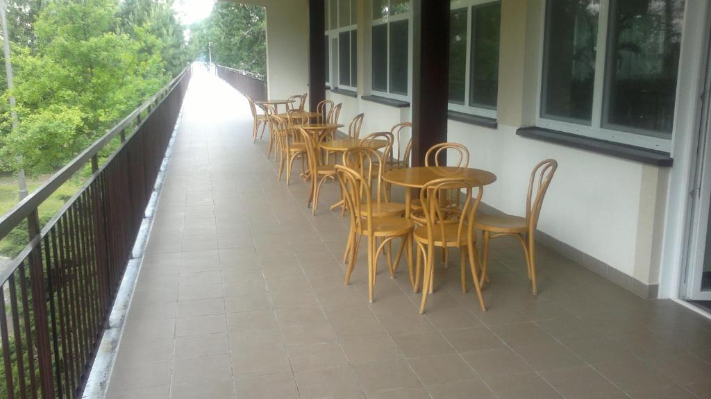 Irss Osrodek Szkoleniowy Otel Białobrzegi Dış mekan fotoğraf